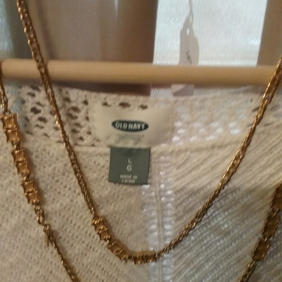 🌹Old Navy White Spring Sweater - Picture 5 of 5